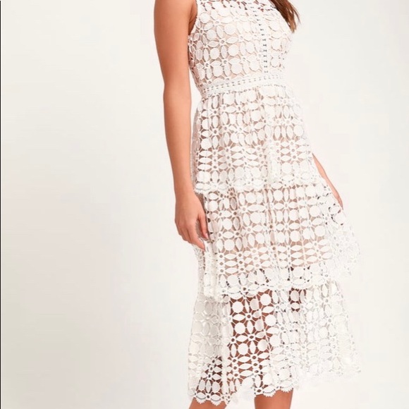 Lulus Dresses & Skirts - Lulus Crochet Lace Dress